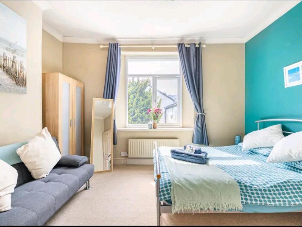 The Mews - Less Than 1Km To City Centre - Stadium - Castle - 10 Min Walk كارديف المظهر الخارجي الصورة