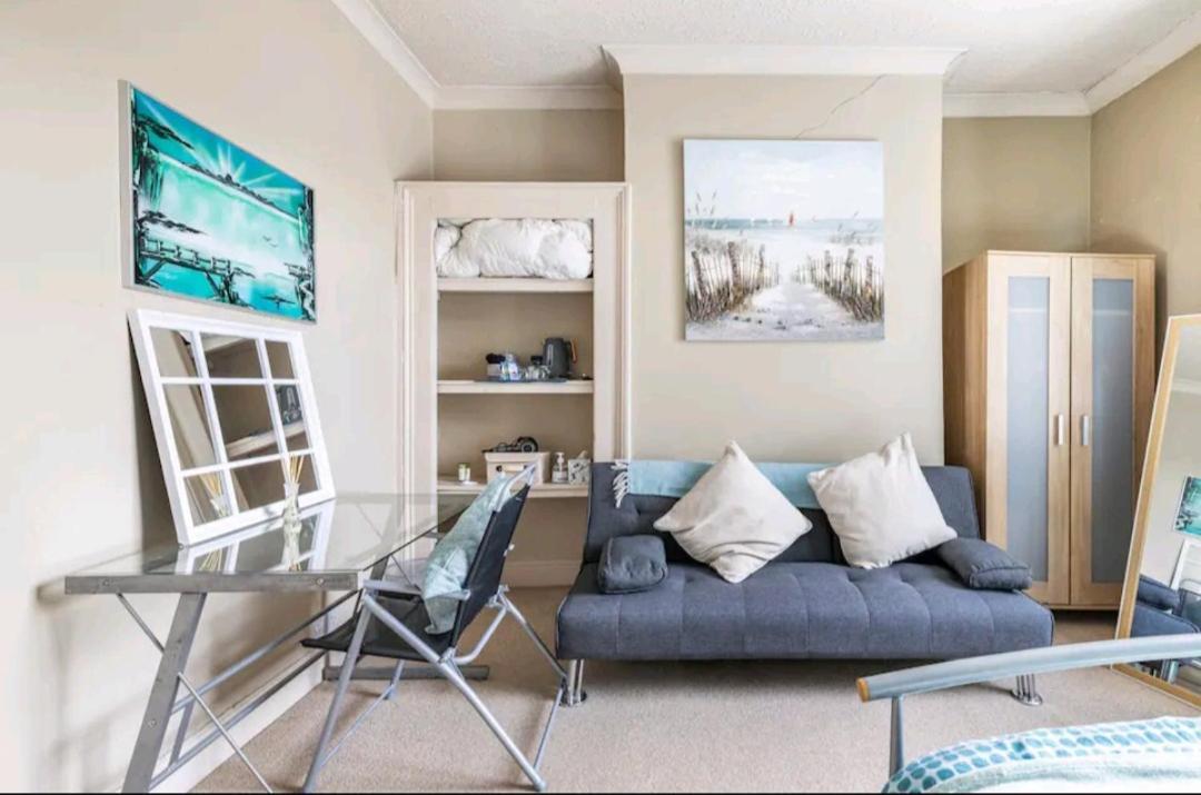 The Mews - Less Than 1Km To City Centre - Stadium - Castle - 10 Min Walk كارديف المظهر الخارجي الصورة